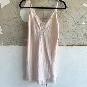 Y2K Victorias Secret Slip Dress 100% Silk Lace Chemise Blush Pink Coquette Med